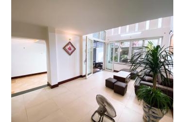 PHÂN LÔ.OTO KINH DOANH VỚI 2 THOÁNG TRƯỚC VÀ SAU BỒ HỎA HÀ ĐÔNG DT 57 5T GIÁ 8.2